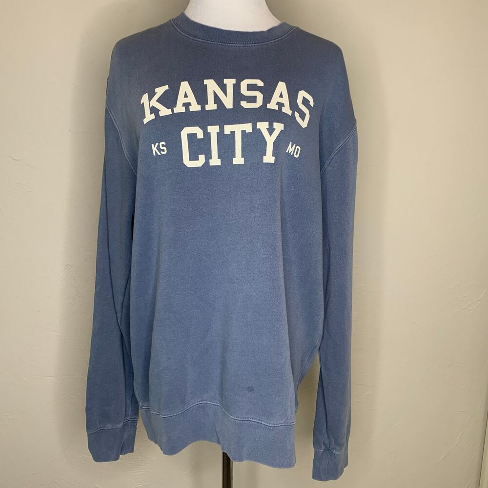 Kansas City Sweatshirt Size Medium Blue White Graphic
